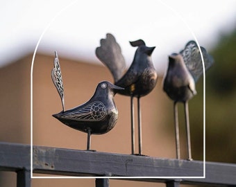 Bronze Bird Sculpture: Metal Garden Patio Decor, Long Legs