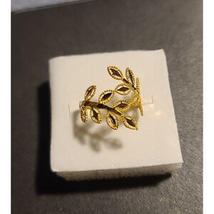 Saudi Gold size 5.8 21k solid gold leaf ring