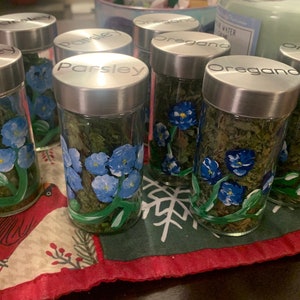Decorative spice jars- dishwasher safe, hand painted, labels included- great for Christmas, gifts, holiday, birthday