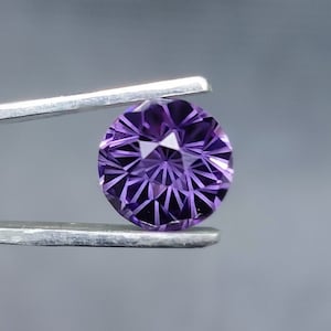 100% naturalny ametyst, szlif fantazyjny, okrągły kształt, 4,30 ct. Biżuteria, pierścionki i wisiorki, luźny kamień szlachetny, nr Sh439