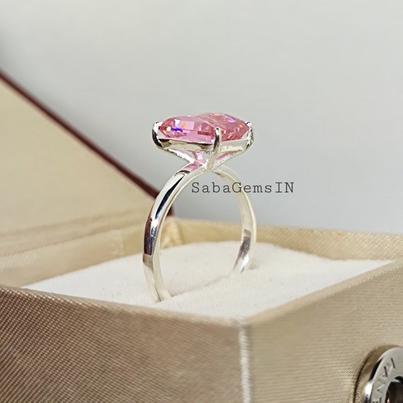Pinky ring.【コラージュアート】 Pinky ring.【コラージュアート】 Gold Sparkling Pinky Ring