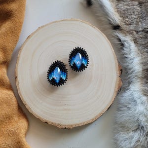 Black and Blue Ombre Beaded Earrings, Teardrop Beaded Earrings