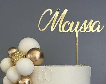 Cake topper personalizzato con nome in plexiglass