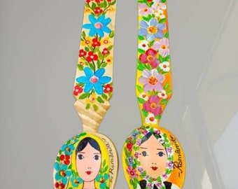 Set of two Romanian painted spoons, decorative spoons, hand painted kitchen decor, traditional romanian spoons, 28cm(11 in).