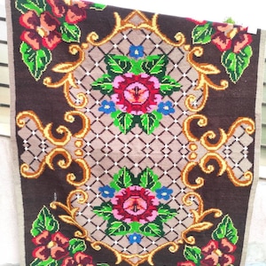 Vintage Romanian rug, handmade wool rug, kelim Moldavian art, hand-woven in the 50s, boho floral style, tapis moldave, 200x145cm.