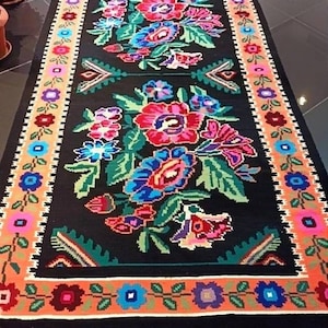 Discount!Vintage Romanian rug, handmade wool rug, kelim Moldavian art, hand-woven in the 70s, boho floral style, tapis moldave, 258x142cm