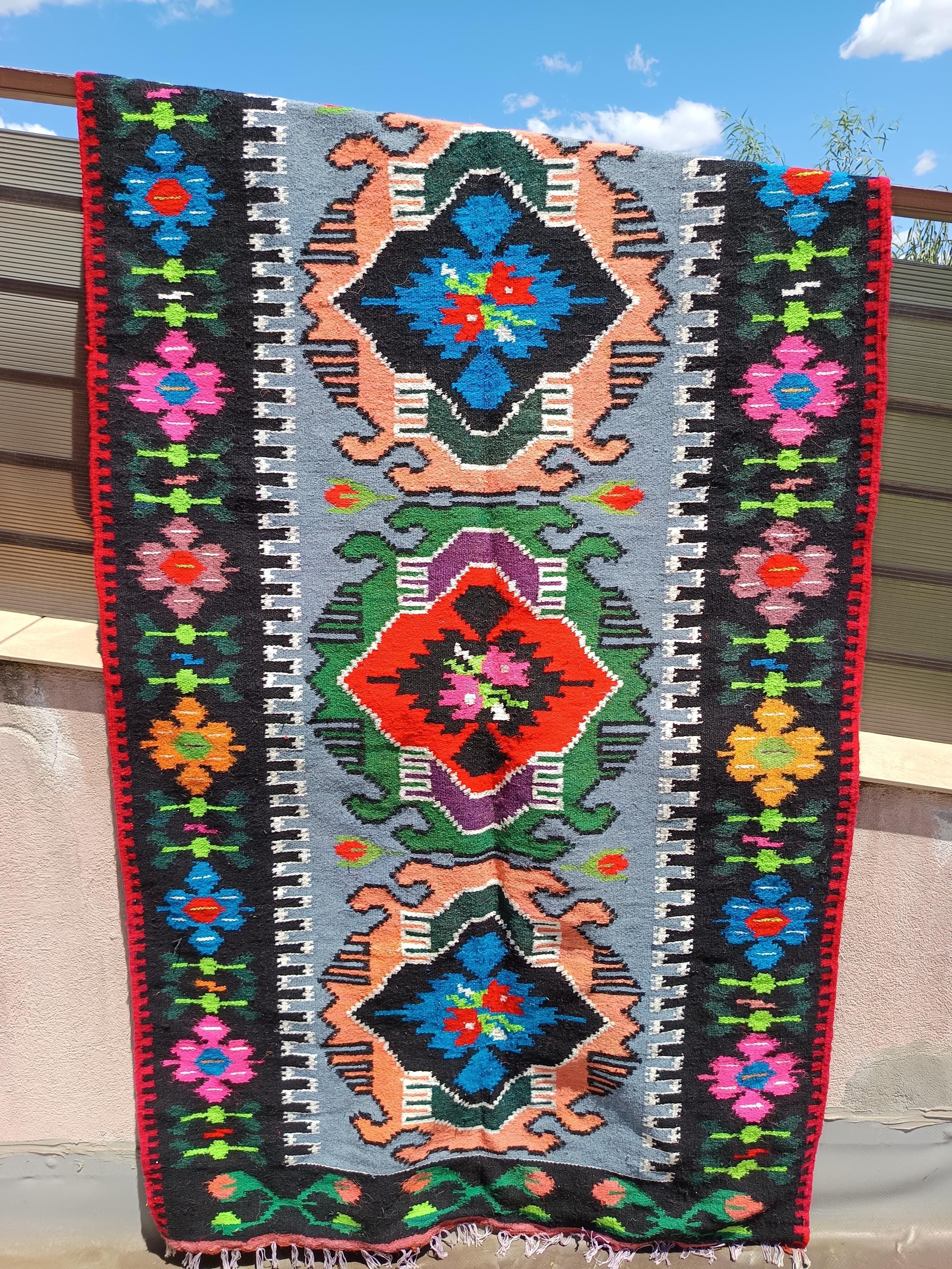 Grand Tapis Roumain Vintage Kilim - Laine Fait Main - 156x223cm - Motifs Floraux