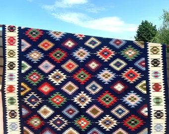 Tapis roumain ancien, tapis en laine fait main, art kelim olténien, tissé à la main dans les années 20, style bohème rustique, tapis roumain, 290 x 200 cm.