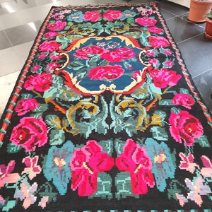 Vintage Romanian rug, handmade wool carpet, kelim Bessarabian art, hand-woven in the 50s, tapis moldave, boho floral style, 355x190cm.