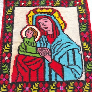 Antique romanian small rug,handmade wool carpet, kelim Bessarabian art, hand-woven in the 1900s, tapis moldave, boho floral style, 80x75cm.