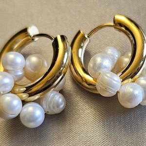 Pearl Earring, Dangle Pearl Earring, Huggie Earrings, Bold Pearl, Gold Earring, Bridesmaids Jewelry, Birthday Gift, Gift for Her B810