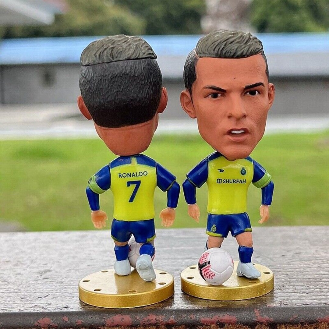 cristiano ronaldo figure
