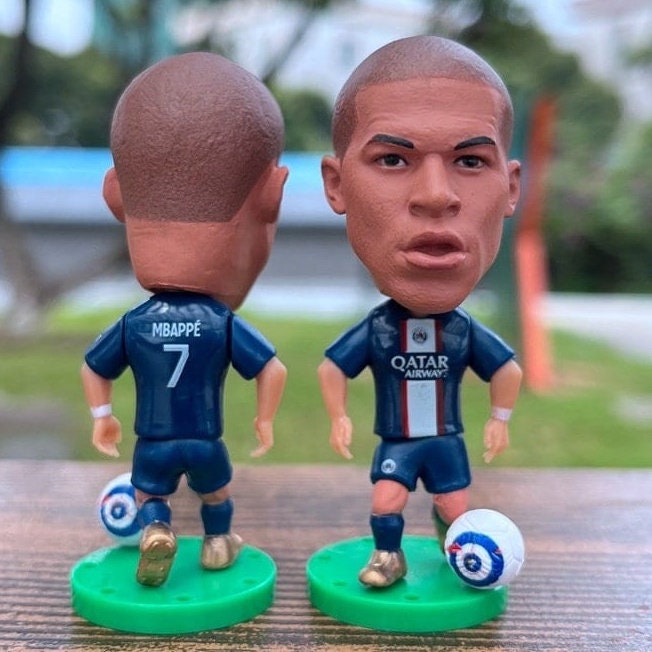 STL figurine Kylian Mbappe en résine : Meilleur footballeur