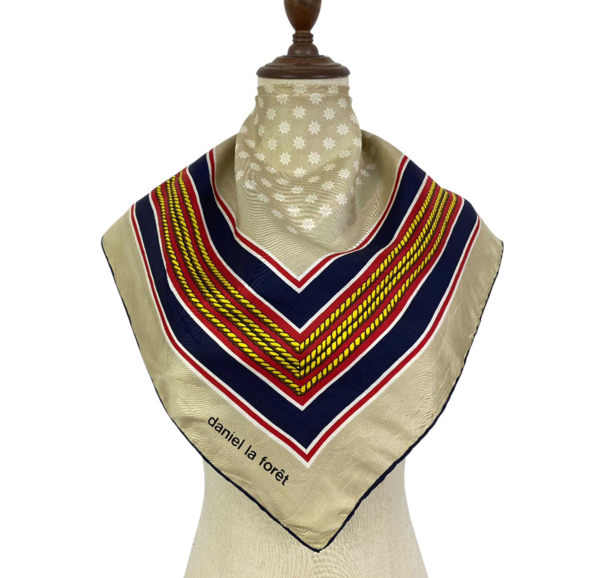 Foulard De Marque Daniel La Foret Paris - Modèle Occasion - Thème Paris