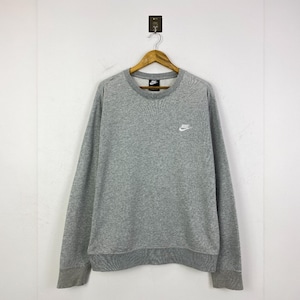 Vintage Y2k Nike Chest Logo Size XL Sweatshirt Grey Small Nike Logo Embroidered Unisex Casual Wear Soft Cotton Perfect for Sports