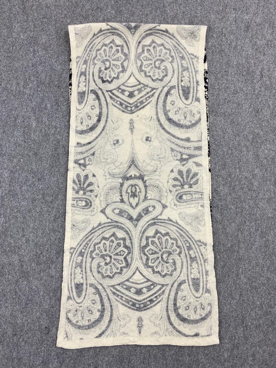Vintage Codello Lambswool Scarf: Full Print Muffl… - image 3