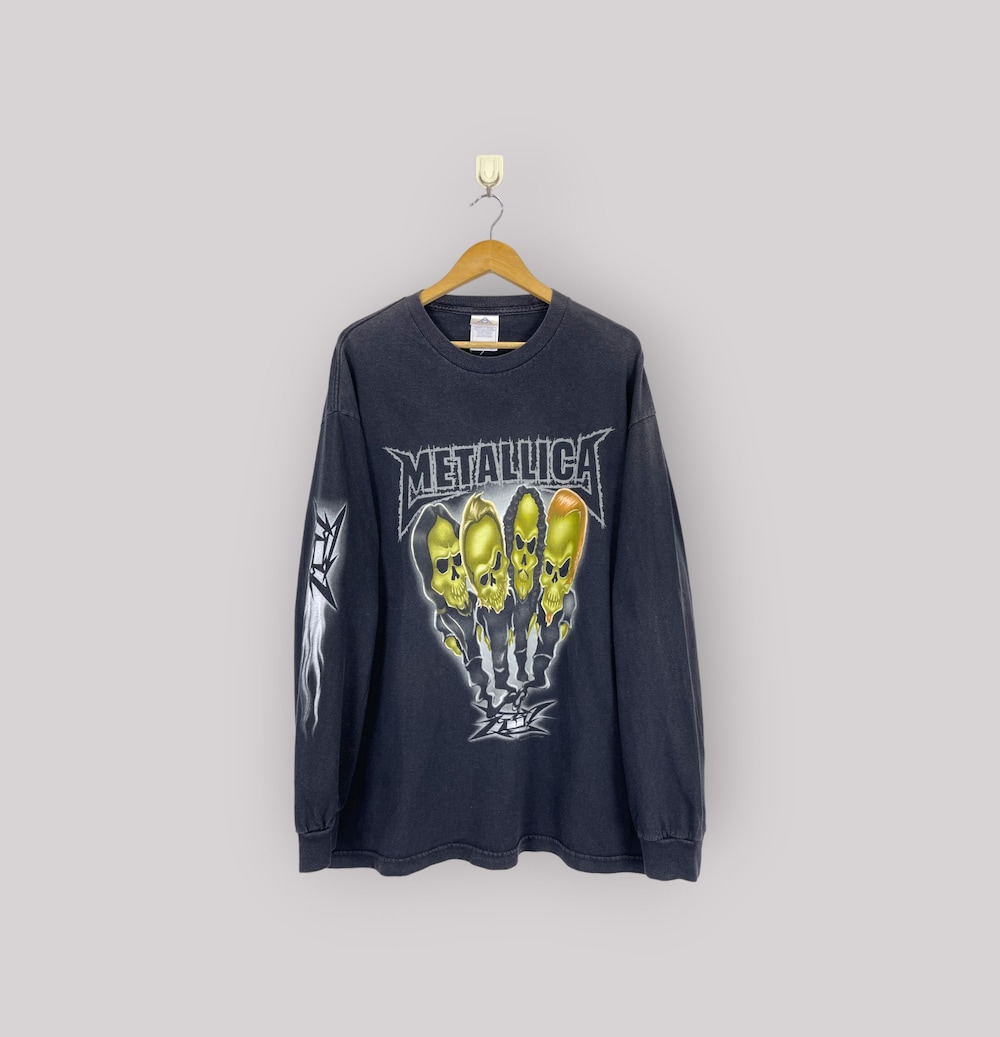 Vintage Y2K Metallica 4Skulls Figure Printed Tee Vintage 2000S Size Xlarge Metallica Band Shirt Crewneck Long Sleeves Size Xl T-Shirt Trendy Fashion