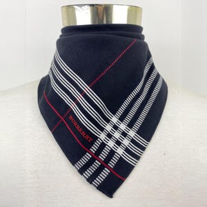 Vintage Burberry Handkerchief Burberrys Bandana Pocket Squares Neckerchief Headband Luxury Women Accessories Scarf Winter Gift for Him
