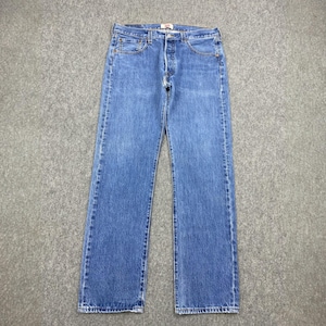 Size 32x31 Vintage Y2K Levis 501 Jeans Blue Faded High Waisted 2000s Levi&#39;s Light Washed Jeans Levi&#39;s Straight Cut Jeans Levis Mom Jeans W32