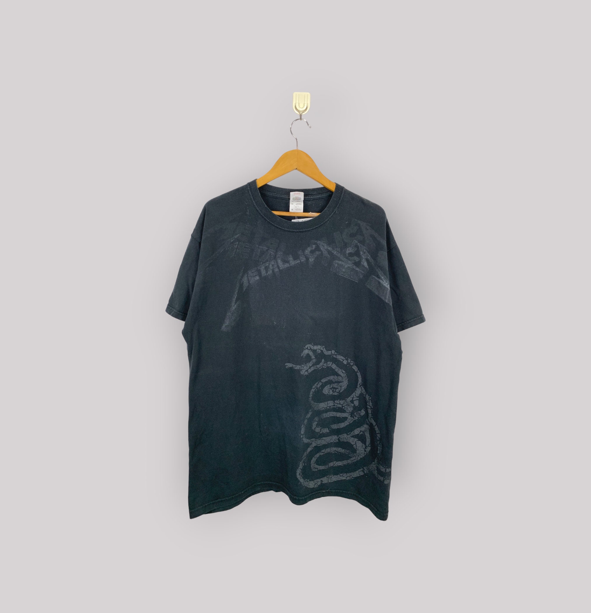Vintage Y2K Metallica Black Album Cover Promo Tee Vintage 2000s Size XLarge Metallica Band Shirt Crewneck Short Sleeves Size XL T-Shirt