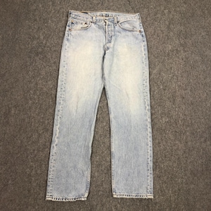 Size 33x30 Vintage Y2K Levis 501 Jeans Made in USA High Waisted 2000s Levis Light Washed Jeans Levi&#39;s Straight Cut Jeans Levis Mom Jeans W33