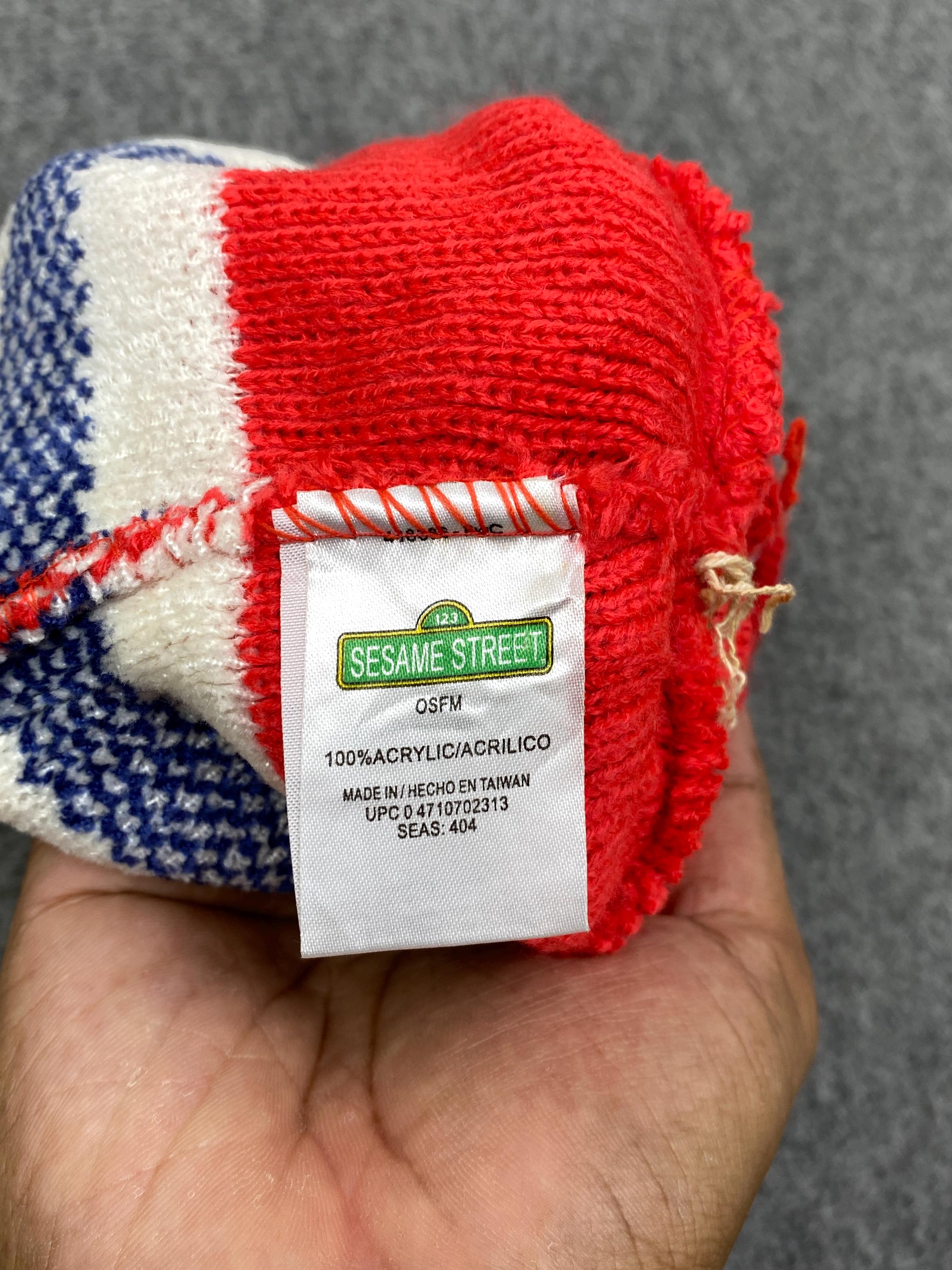 elmo beanie y2k VERY RARE NEVER MADE BEFORE! indie Children main image 3