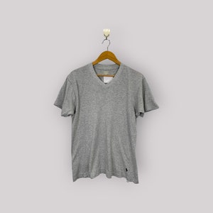 Vintage Polo Ralph Lauren Small Logo Plain Tee Vintage Size Medium Polo Ralph Lauren Plain Shirt V-neck Short Sleeves Size M T-Shirt