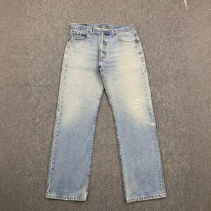 Size 35x32 Vintage 90s Levis 501 Jeans Faded Blue High Waisted 1990s Levis Buttonfly Jeans Levis Straight Cut Jeans Levis Mom Jeans W35