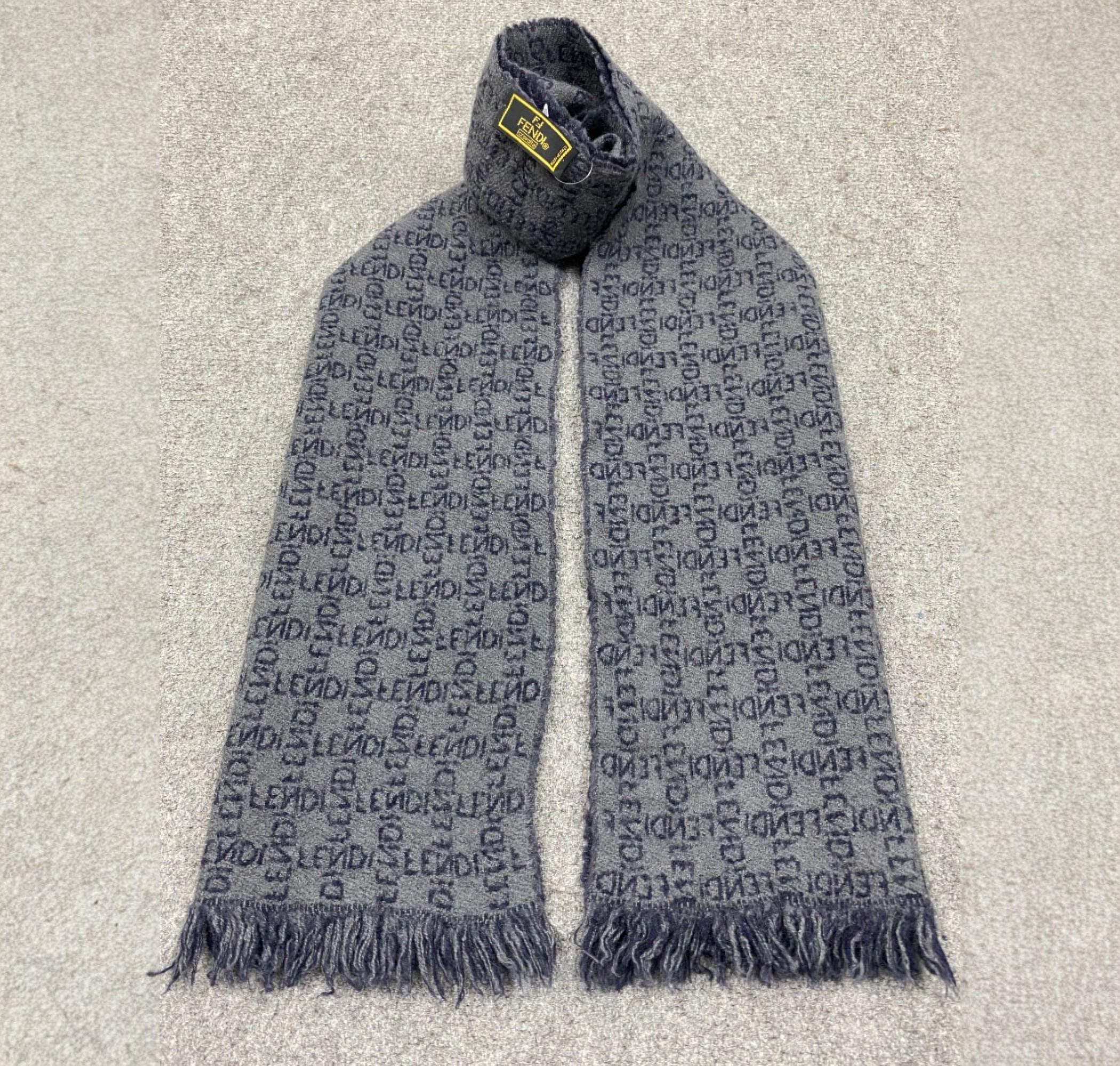ヴィンテージ フェンディ ウールマフラーフェンディ モノグラム ラムウール ヴィンテージ フェンディ モノグラム イタリア製 マフラー フェンディ