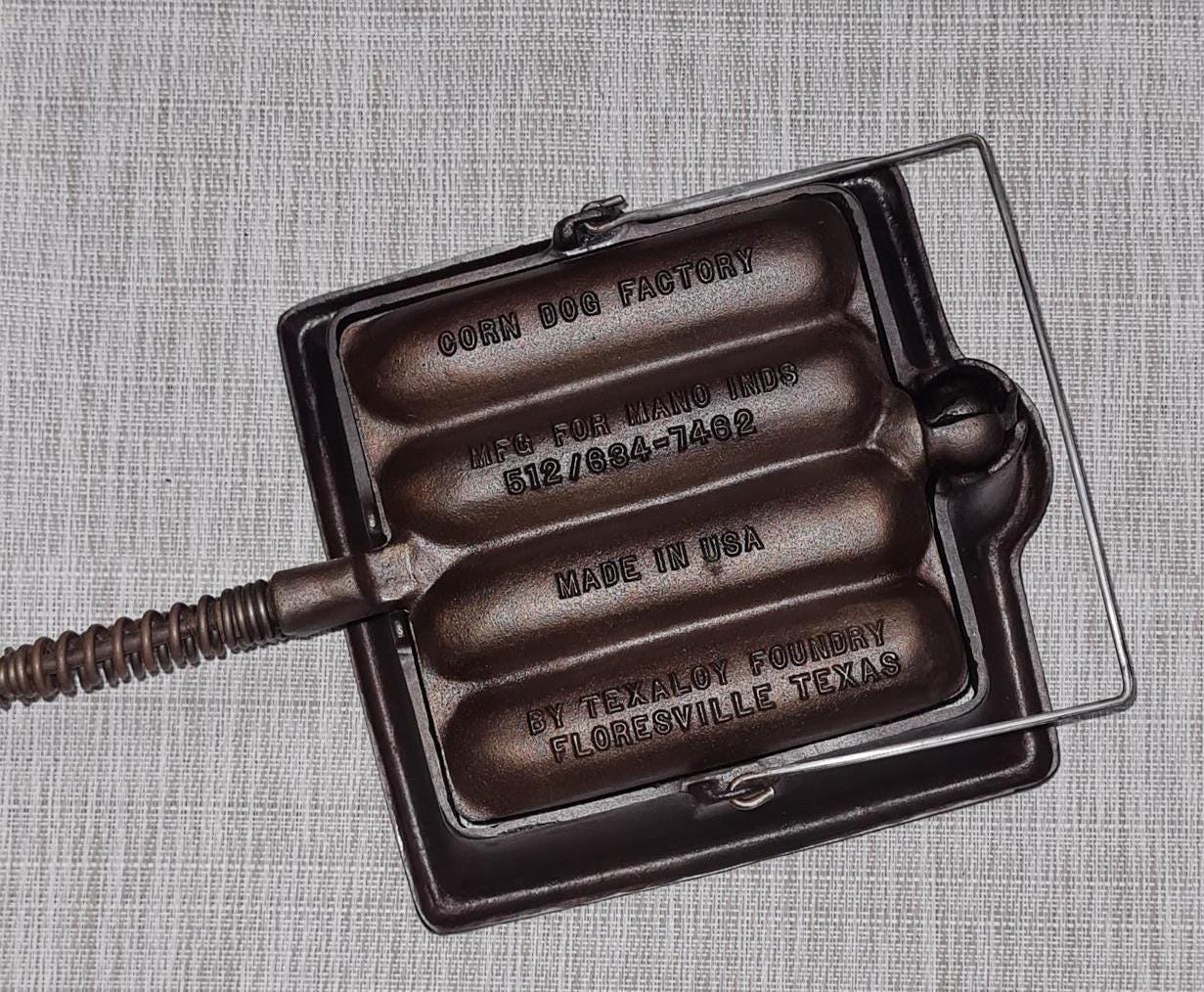 アンティーク USA バンク ボーリング キャストアイロン 鋳物 1950 Rare Vintage Cast Iron Corn Dog Factory Cooker - Etsy