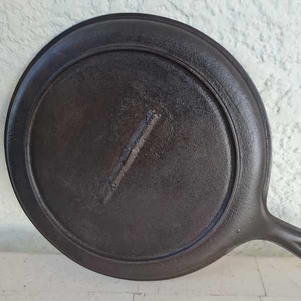 Antique Cast Iron Griddle Etsy