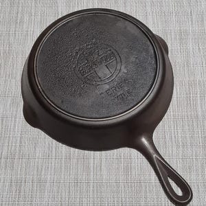 Griswold #7 P/N 701E Slant Erie Logo Cast Iron Skillet