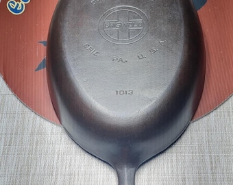 WOW! Griswold #15 PN#1013 Oval Cast Iron Fish Skillet