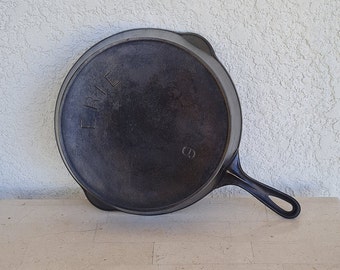 Pre Griswold Erie #9 Skillet with Star Maker’s Mark
