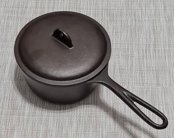 Birmingham Stove and Range, BSR, 2 Quart Stew Pan, Saucepan Cast Iron, With Matching Lid