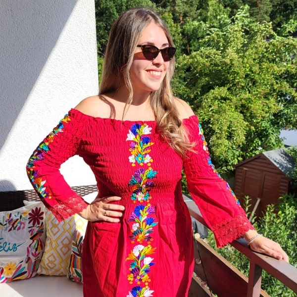 Rotes Kleid aus Baumwolle, handbestickt, original aus Chiapas, Mexiko