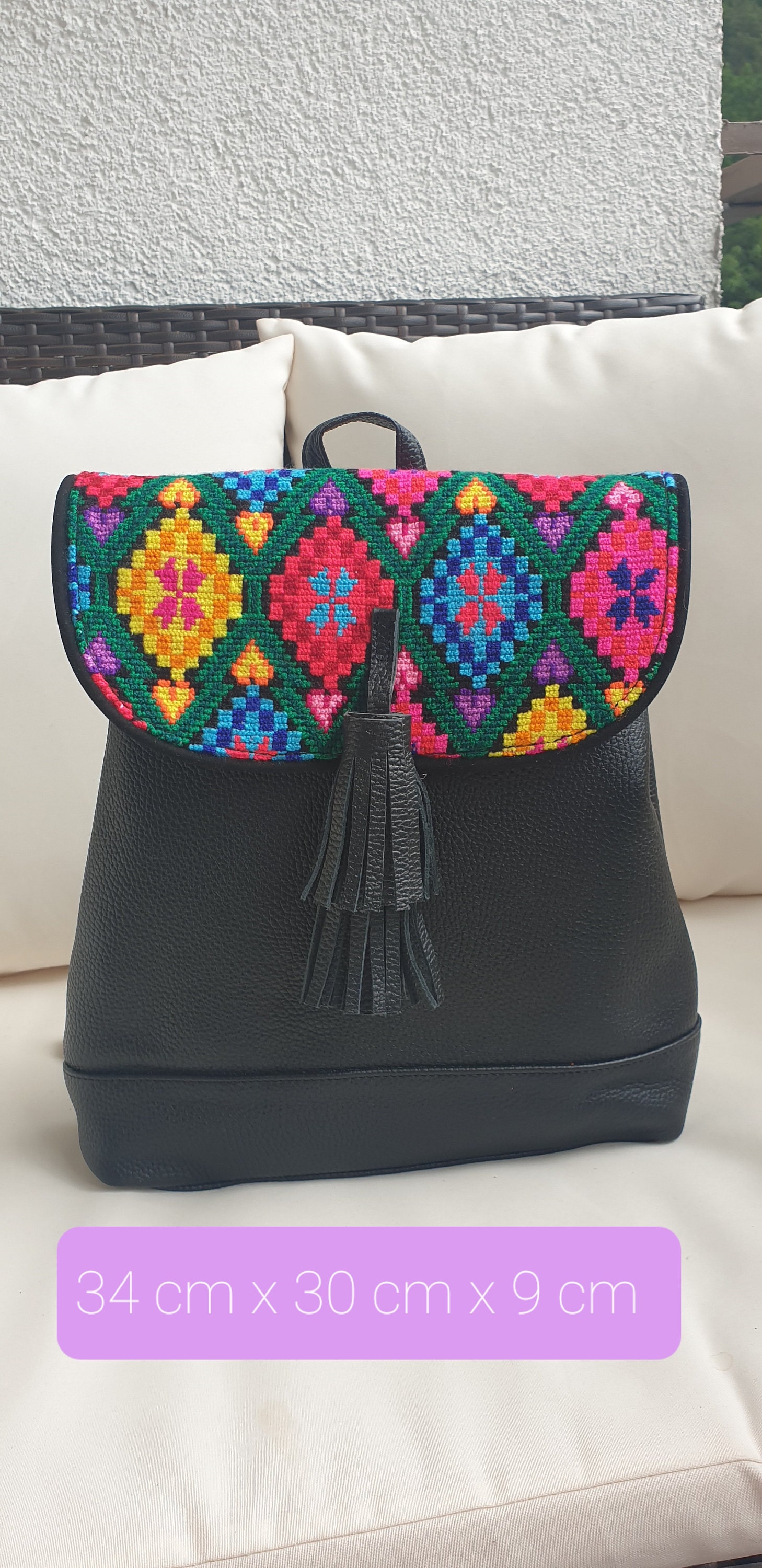 Genuine Leather Hand-embroidered Back Bag, Original From  display picture 2
