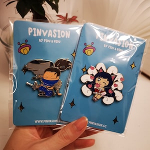 League Of Legends : Ahri/Yasuo Gold Plated Enamel Pin (2)