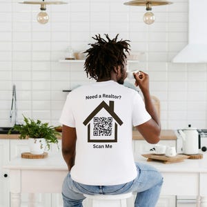 Anpassad mäklare QR-kod Bella Canvas T-shirt