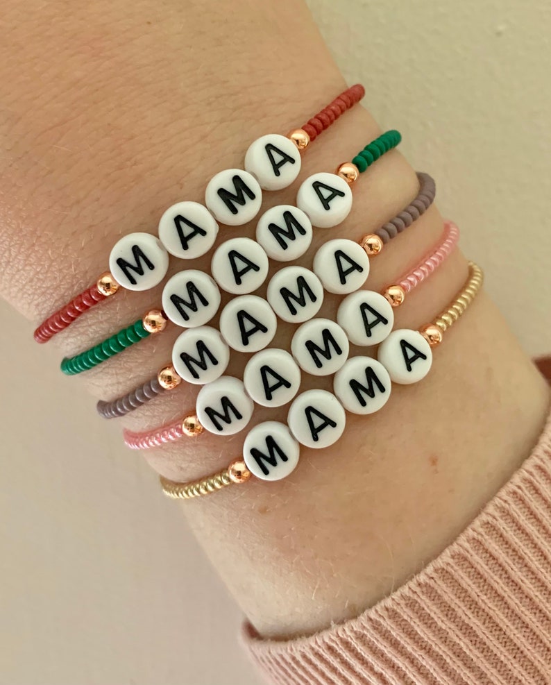 Mama/mummy/mum/daddy personalised beaded bracelet image 1