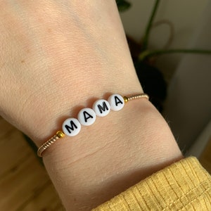 Mama/mummy/mum/daddy personalised beaded bracelet image 5