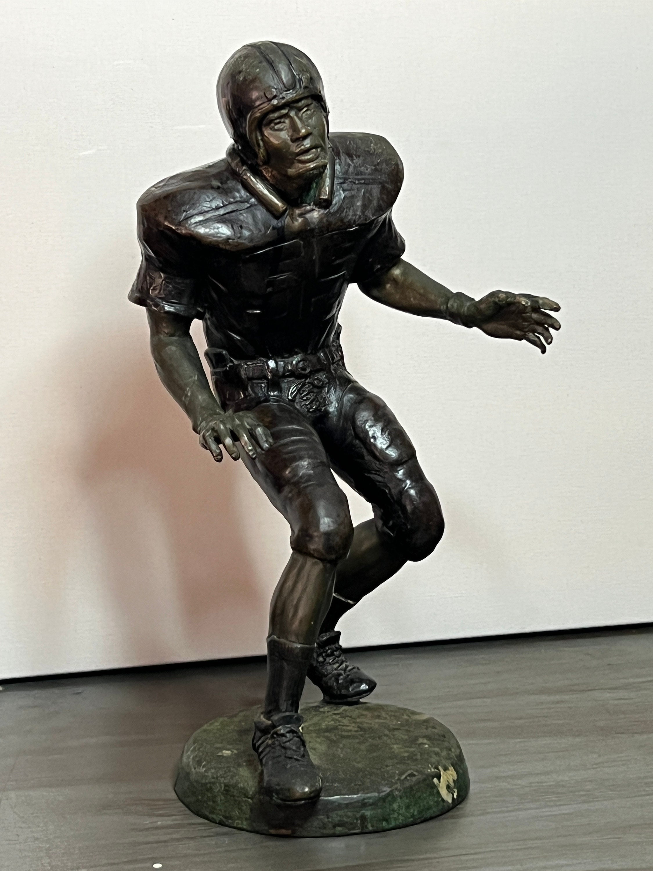 Star Football Model Statutes Figurines - Walling Shop