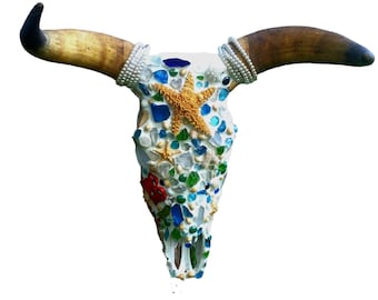 Mosaic Cow Skull, Sea Glass Cow Skull, Coastal Decor Cow Skull, Mosaic Bull Skull, Mosaic Art Pique Assiette, BOHO Wall Art