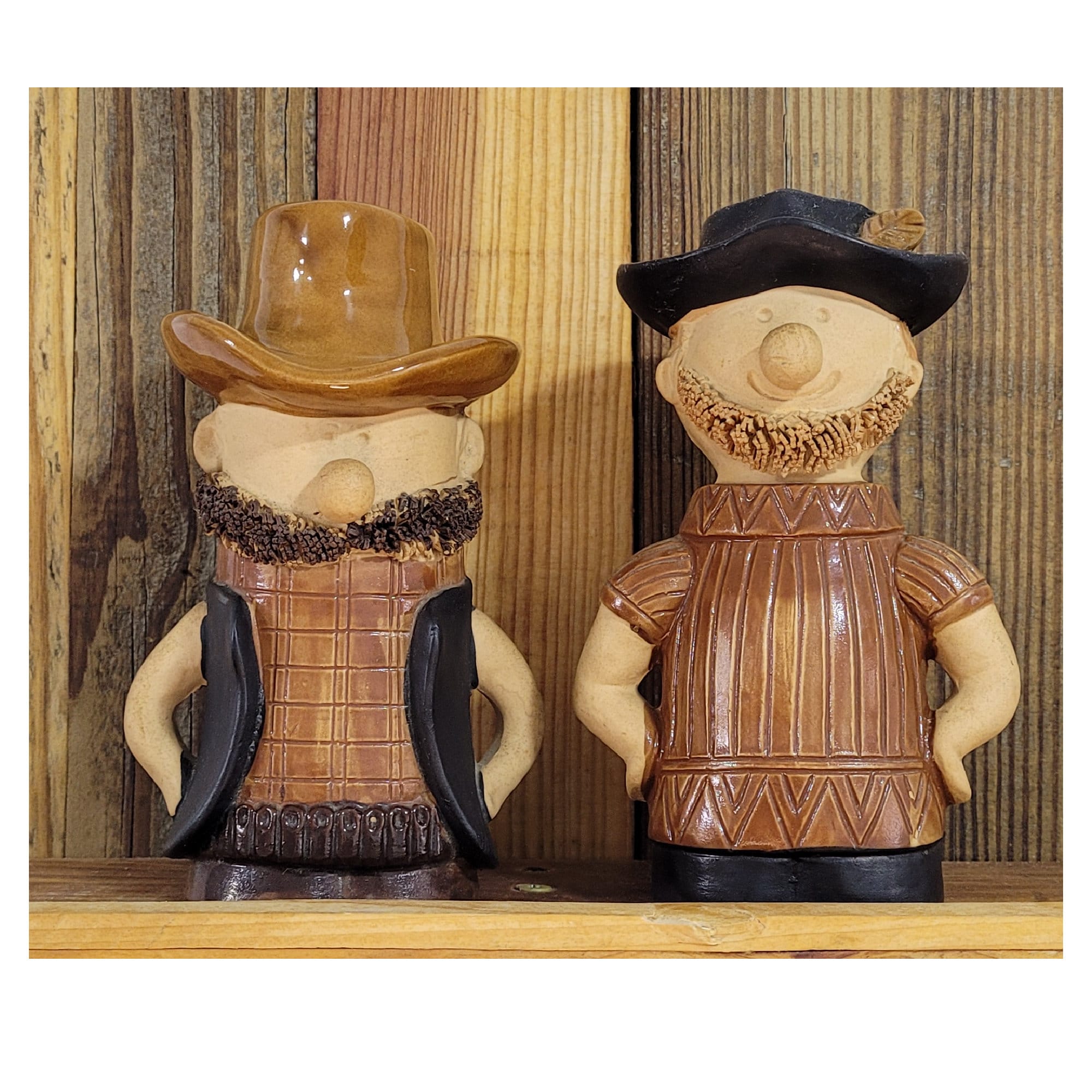 Cowboy And Cowgirl Magnetic Ceramic Salt And Pepper Shakers – Novelty Kitchen Decor Set