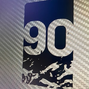 Logos du panneau avant du Land Rover Defender 90 et 110