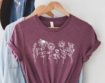 Wildflower Tshirt, Wild Flowers Shirt, Floral Tshirt, Flower Shirt, Gift for Women, Pocket Flower Shirt, Plant Lover Shirt, Nature Shirt