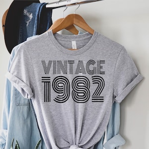 1982 Vintage Shirt, 1982 Birthday Shirt, 40th Birthday Gift, 40th Birthday Gift Shirt,1982 Vintage Tee,1982 Retro Shirt,Retro 1982 Tee Shirt