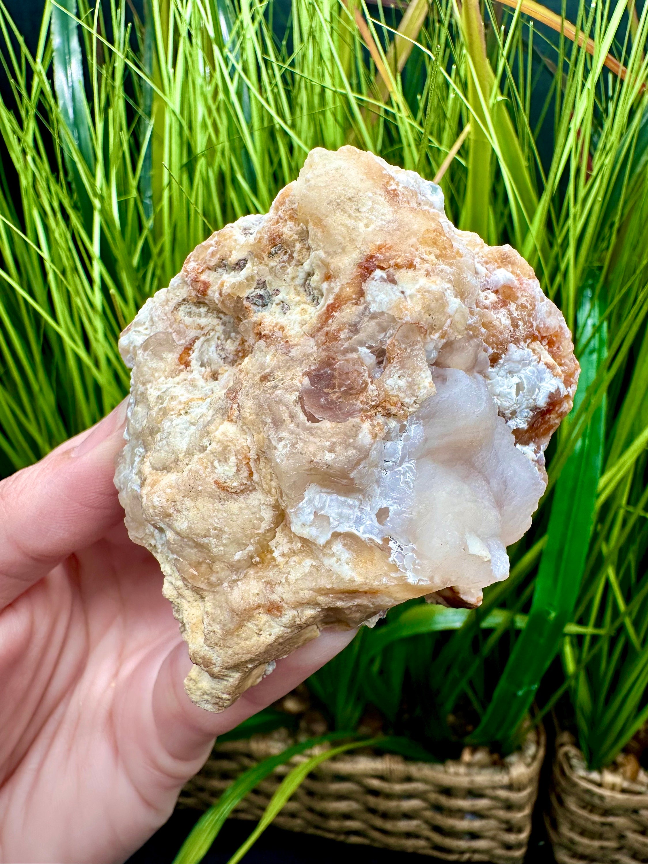 Arizona Fire Agate Fluorescent Agate Chalcedony White Chalcedony