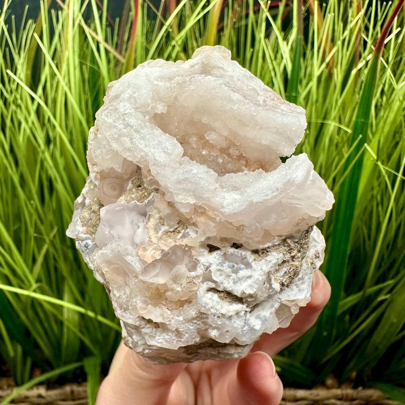 Chalcedony Geode - Etsy