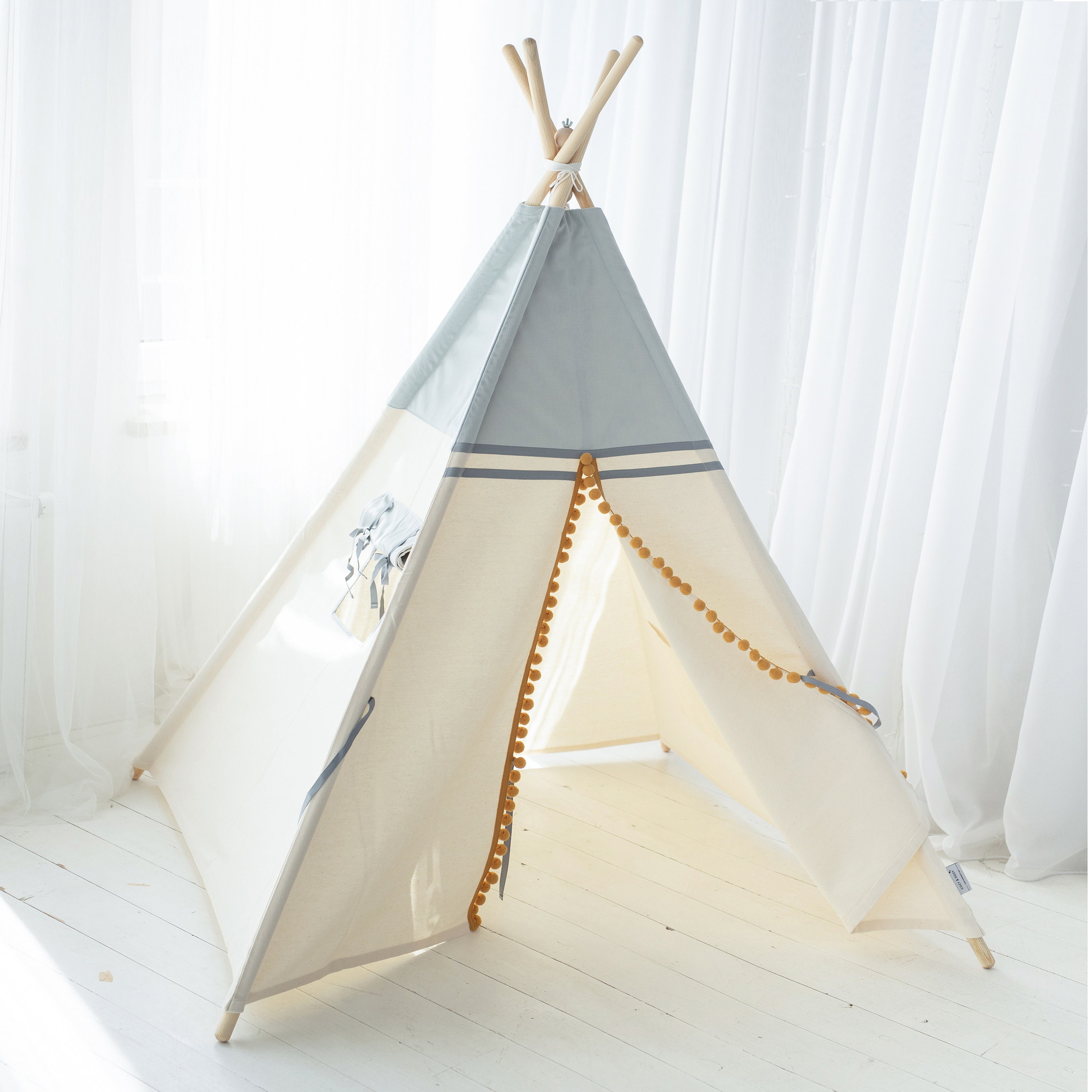 Tipi Enfant Avec Tapis 